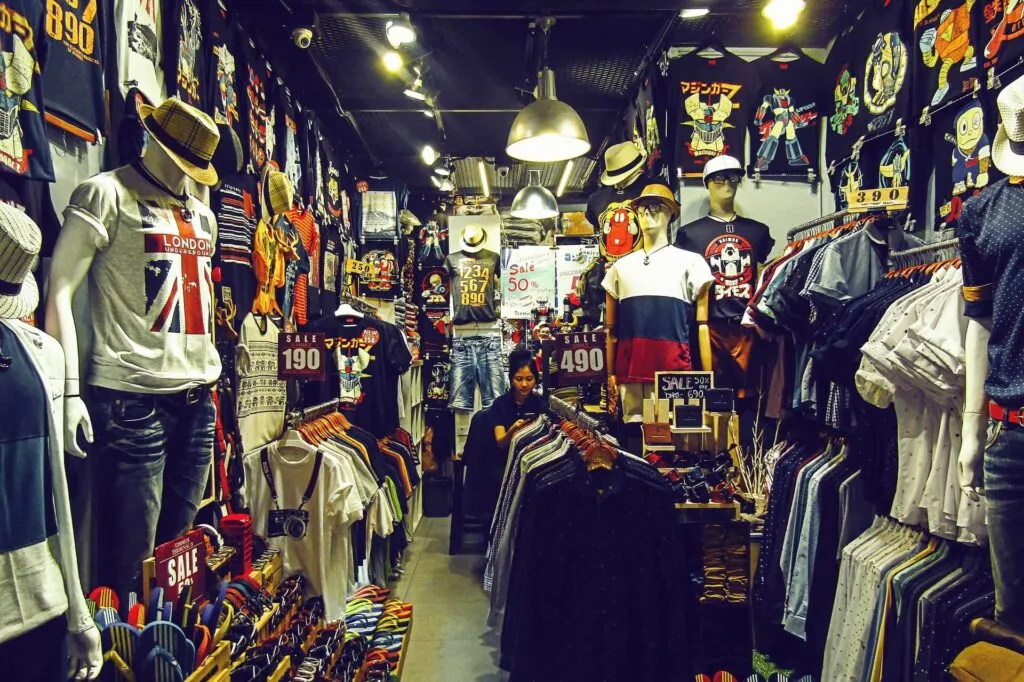 7 Best Online Clothing Stores for a First Date
