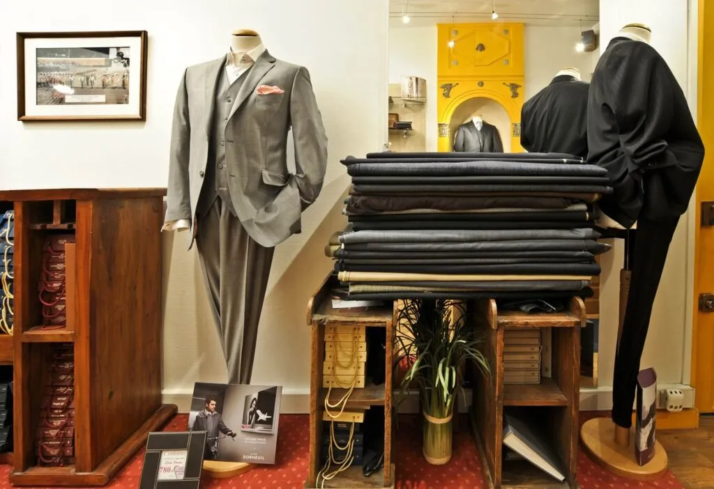 7 Best Online Clothing Stores for a First Date